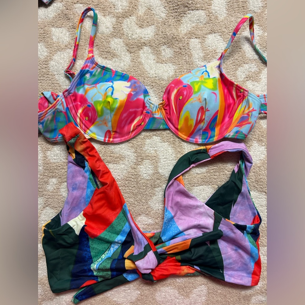 NWOT SHEIN Multicolor Abstract Bikini top bundle